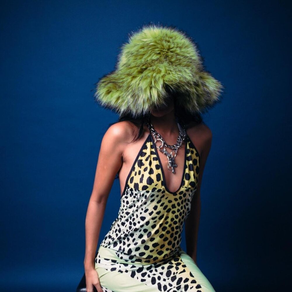 I  STYLE LOOKS faux fur bucket hat in green